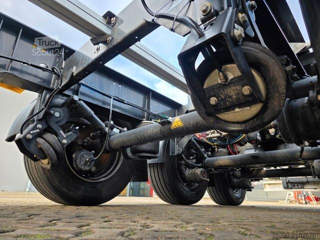 Swap body semitrailer KRONE SD / Liftachse / Teleskop / 11.908 - 13.403