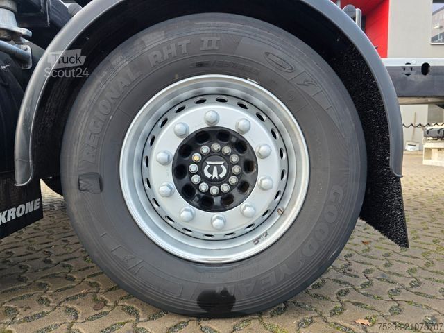 Swap body semitrailer KRONE SD / Liftachse / Teleskop / 11.908 - 13.403