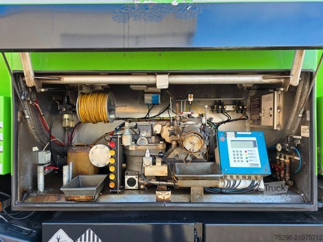 Tanker truck MAN TGX 26.340 6x2-4 BL