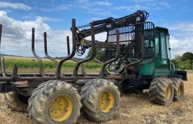Véhicule forestier Timberjack 810B