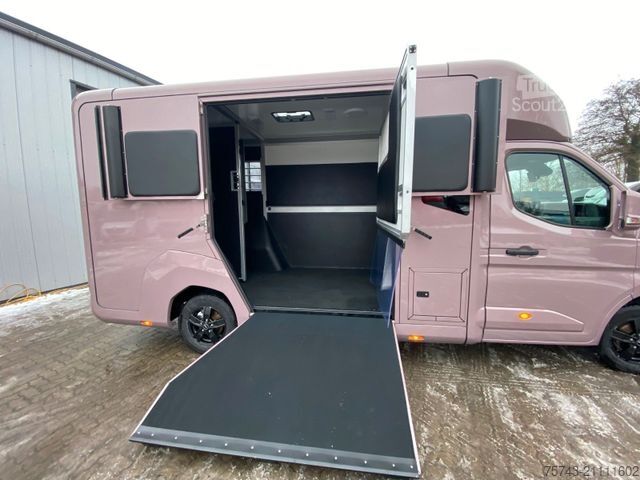 Veetransporter RENAULT Master STX 5 Sitzer Haras ex. Lang Automatik