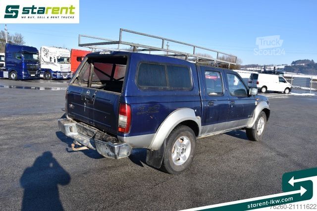 Pick-up varevogn NISSAN Navara 2,5 Di AHK 3T Allrad Doppelkabine Hardtop