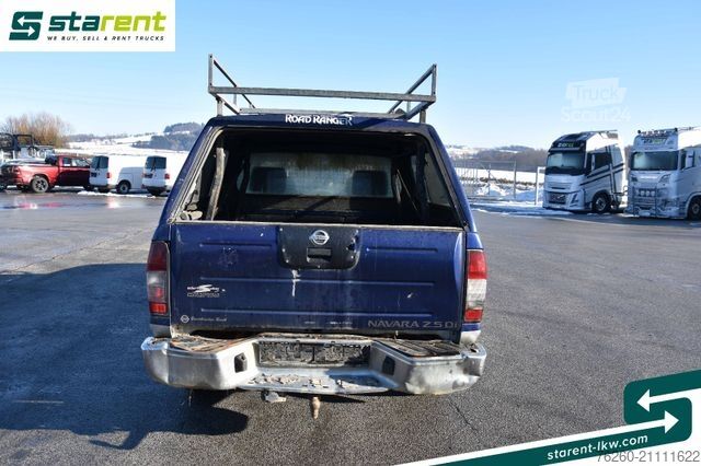 Pick-up varevogn NISSAN Navara 2,5 Di AHK 3T Allrad Doppelkabine Hardtop