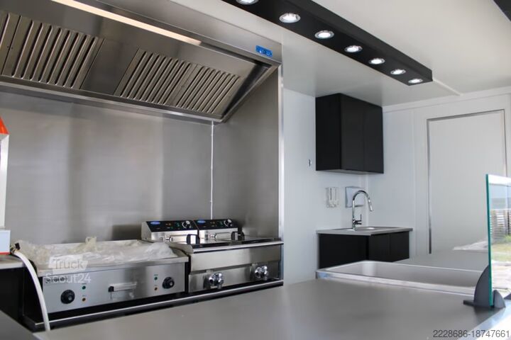 Verkaufsanhänger Verkaufsanhänger 4,5 m* Imbissanhänger nach Kundenwunsch,