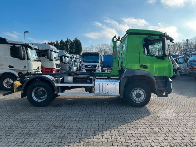 Camion benne à bras amovible MERCEDES-BENZ 1835 Arocs Abroller 4x2