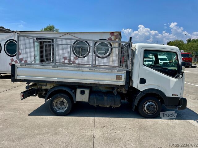 Trosmerni kiper Nissan NT 400