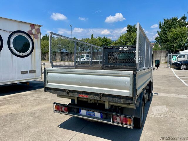 Trosmerni kiper Nissan NT 400