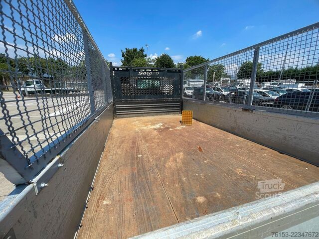 Trosmerni kiper Nissan NT 400