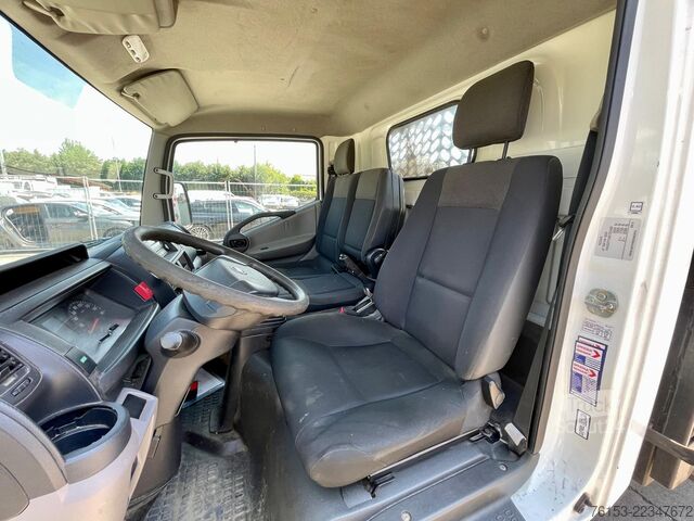 Trosmerni kiper Nissan NT 400