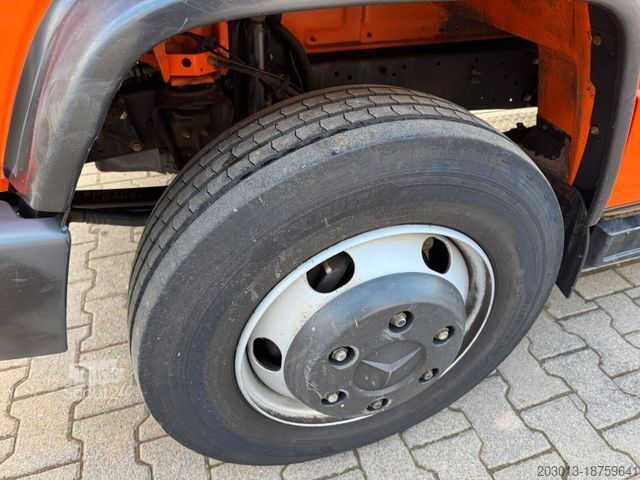 Vákuová cisterna MERCEDES-BENZ Vario 818D Kanalreiniger Rockstroh Drain Jet 100