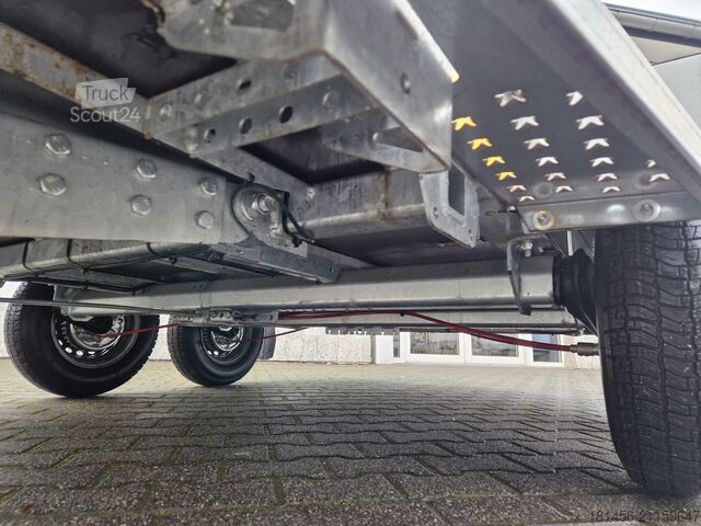 Remorque porte-engins surbaissée Brian James Trailers General Plant 550-2232 2700kg 310x160cm