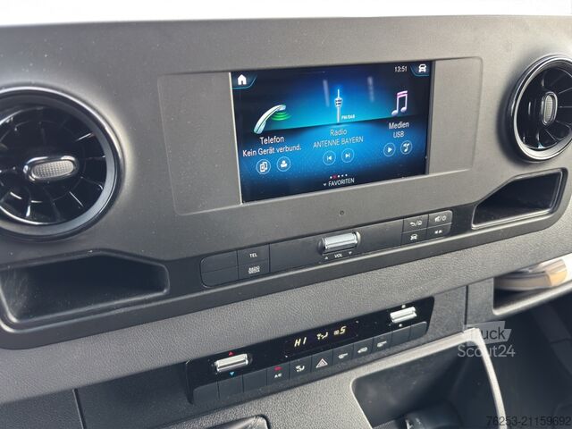 Fourgon tôlé Mercedes-Benz Sprinter 317 CDI Kasten Hochdach Standard AHK