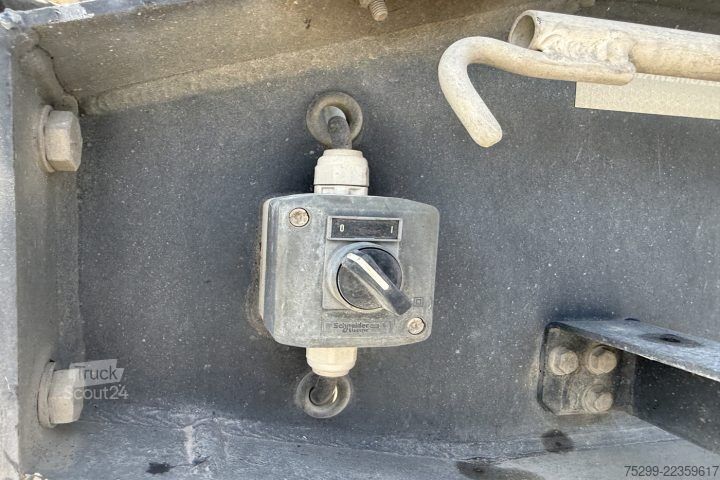 Ημιρυμουλκούμενο ανατρεπόμενο Schwarzmüller SPA 3/E Kipper / Swiss-Vehicle