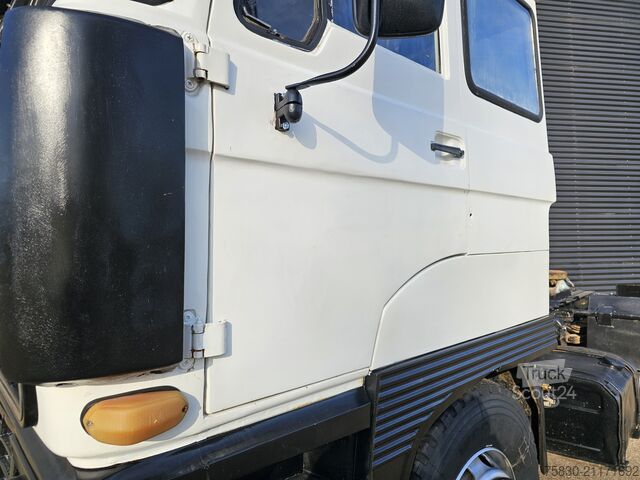 Standaard-SZM DAF 3300 4x2