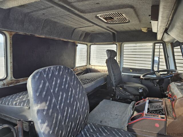 Standaard-SZM DAF 3300 4x2