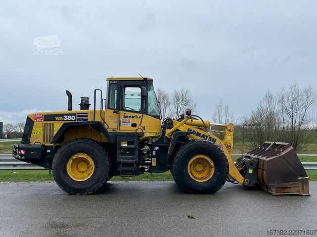 Radlader Komatsu WA380-5H