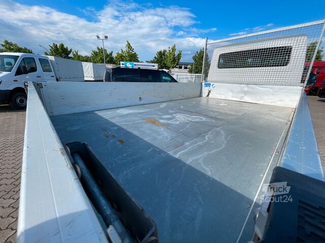 Самосвал-фургон VOLKSWAGEN Crafter 35 L2 4x4 MOTION/ Schoon Kipper/ AHK/ AC