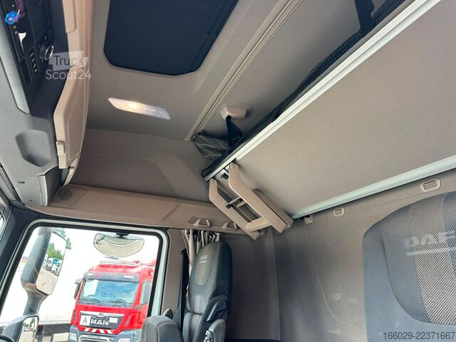 Macara montată pe camion DAF XF 480 Baustoffpritsche mit Fassi Ladekran F235