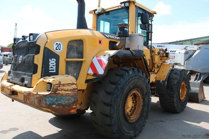 Hjullæsser VOLVO L120G - Greifschaufel - Nr.: 320