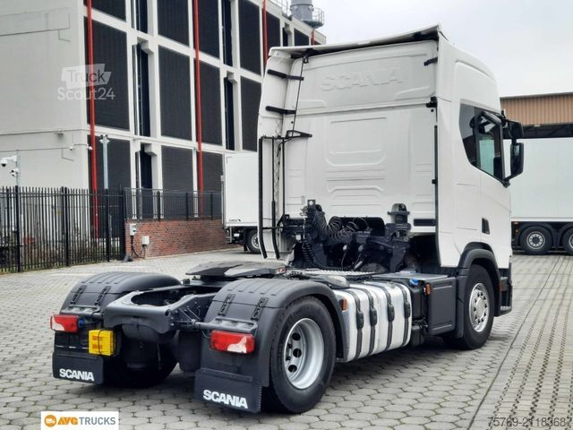 Camião de materiais perigosos SCANIA R 460 2-Kreis-Kipphyd Retarder Standklima 2xTank
