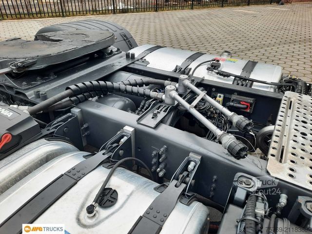 Camião de materiais perigosos SCANIA R 460 2-Kreis-Kipphyd Retarder Standklima 2xTank