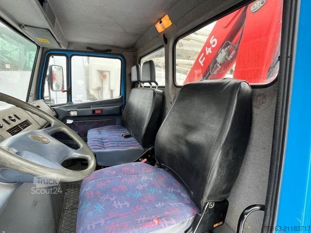 Fourgon pick-up MERCEDES-BENZ Vario 814 D Pritsche Kran Fassi F45