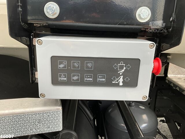  DAF FAG XD 220 Hiab 23 Tonmeter laadkraan FULL ELEC...
