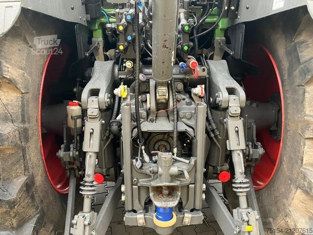 Tractor Fendt VARIO 828 Profi Plus GPS