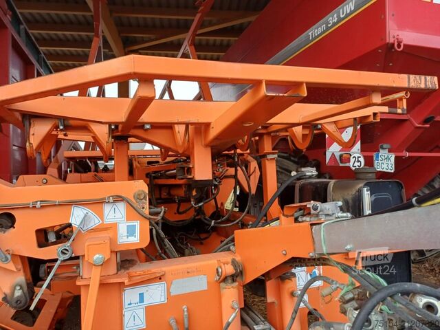 Combină de recoltat Inuma Ballenshuttle OBS56SW