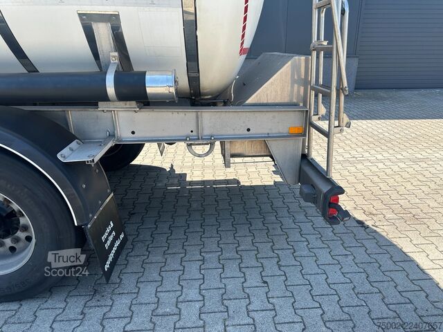 Voedseltanker Van Hool FOOD / RVS chassis / empty weight: 5.860kg / 29...