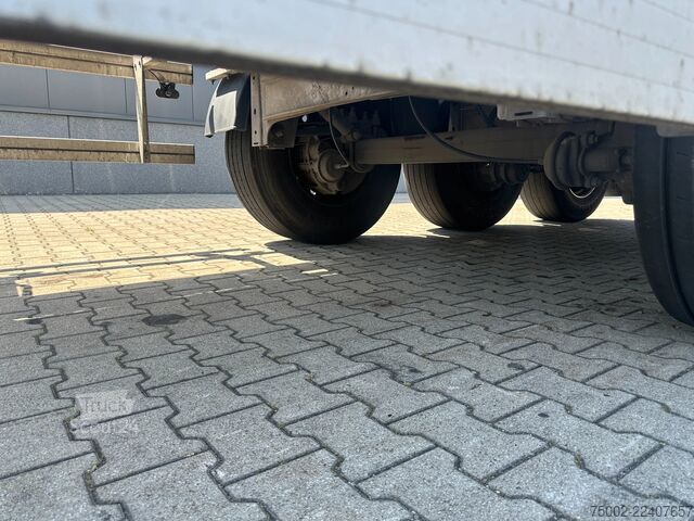 Voedseltanker Van Hool FOOD / RVS chassis / empty weight: 5.860kg / 29...