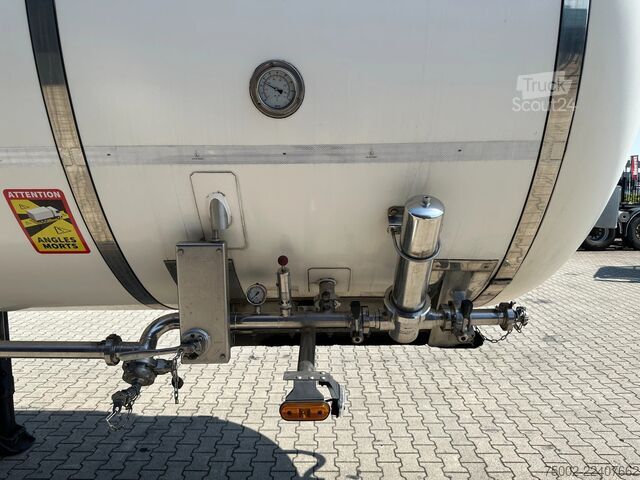 Voedseltanker Van Hool FOOD / LEBENSMITTEL / empty weight: 5.860k / 29...