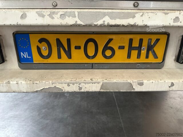 Voedseltanker Van Hool FOOD / LEBENSMITTEL / empty weight: 5.860k / 29...