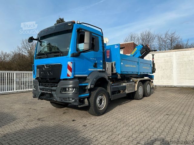 Kroklastebil MAN 26.510 Wechselsystem Abroller+PK19001+Container