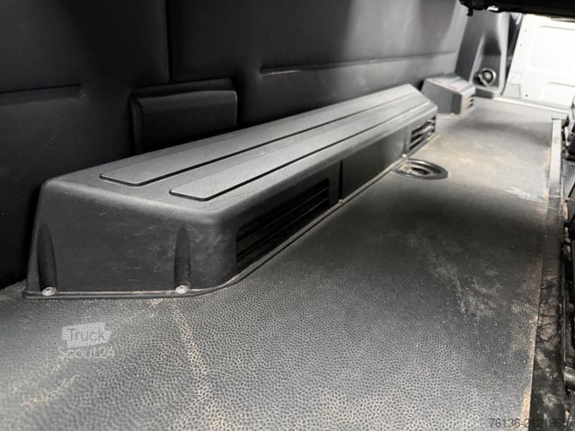 Minibus MERCEDES-BENZ Sprinter 316 CDI Tourer 9 Sitzer Klima Standheiz