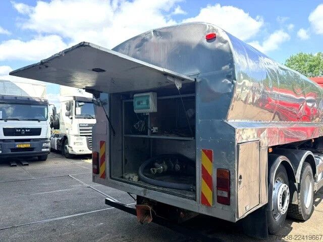Cisternu MAN TGA 26.310 A 6x2 15.000 WATERTANK (ZF16 MANUAL ...