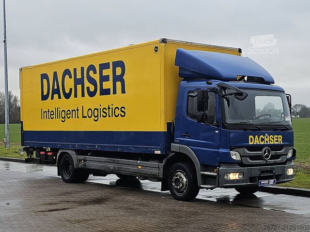 Suitcase MERCEDES-BENZ ATEGO 1229 MANUAL TAILLIFT