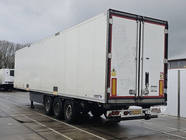 Vežimas šaldytuve ir (arba) šaldytuve SCHMITZ N/A THERMO KING SPECTRUM