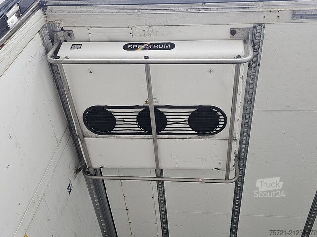 Vežimas šaldytuve ir (arba) šaldytuve SCHMITZ N/A THERMO KING SPECTRUM