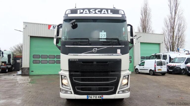 Standard-SZM Volvo FH 540 vin: YV2RT60A1JB881331 EURO6 2X FUEL TAN...