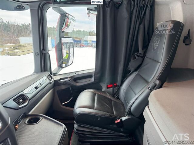 Camião-grua Scania R500 6x2 crane truck w/ 47 t/m Hiab crane with jib