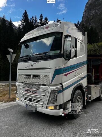 Автомобил с кран Volvo FH500 truck with a 24 t/m Palfinger crane