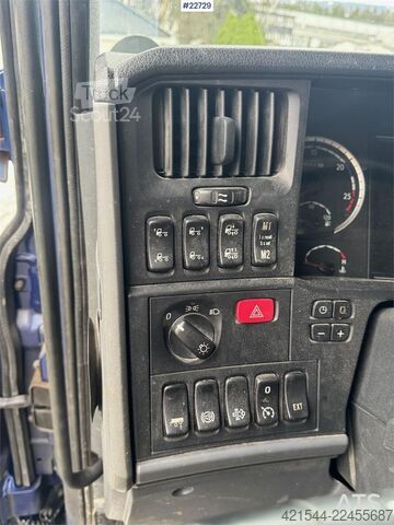 Krano sunkvežimis Scania R580 8x2 crane truck – 80 t/m Fassi crane with jib