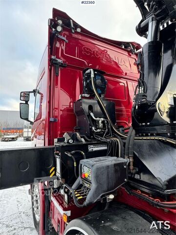 Camion-grue Scania R580 8x2 crane truck with 85 t/m Hiab crane – jib