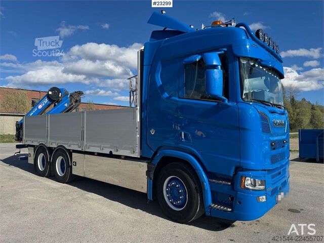 Nosturiauto Scania R660 6x4 flatbed truck with rear-mounted 23 tonne-