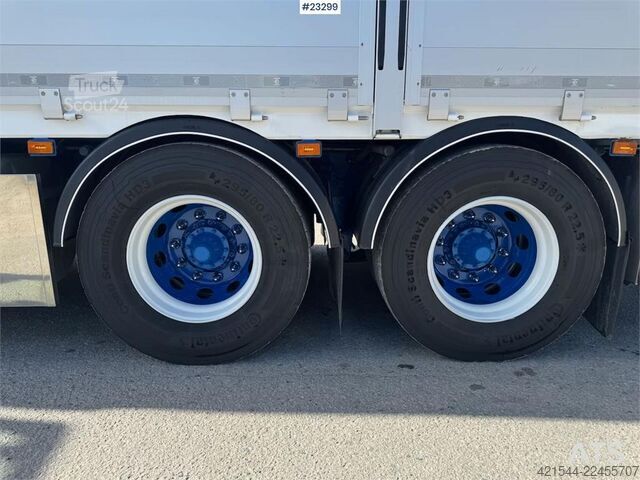 Kranwagen Scania R660 6x4 flatbed truck with rear-mounted 23 tonne-