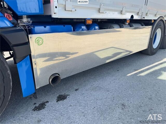 Kranwagen Scania R660 6x4 flatbed truck with rear-mounted 23 tonne-