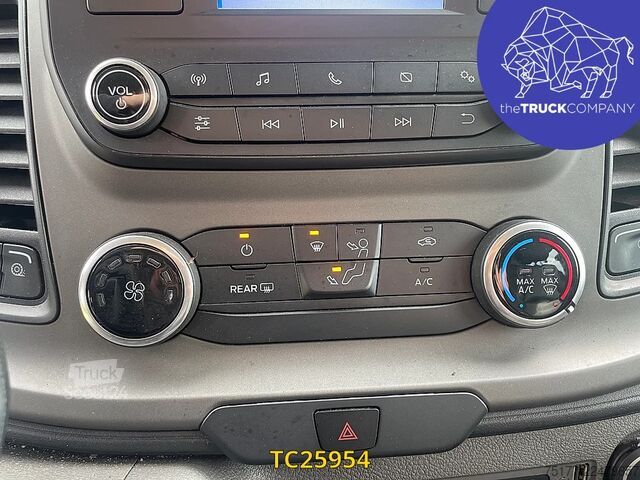 Transporte de passageiros Ford Transit CUSTOM 2.0 TDCI - 9 SEATS - AUTOMATIC -...