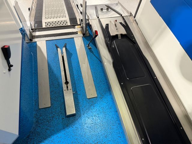 Fire truck MERCEDES-BENZ Sprinter II 316 CDI L1*RTW*KTW*LIEGE*TRAGESTUHL