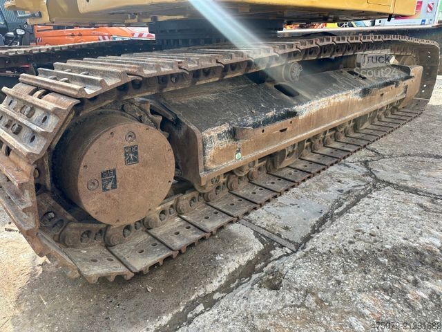 Excavadora de cadenas CATERPILLAR 325 07E / Planierschild / OilQuick